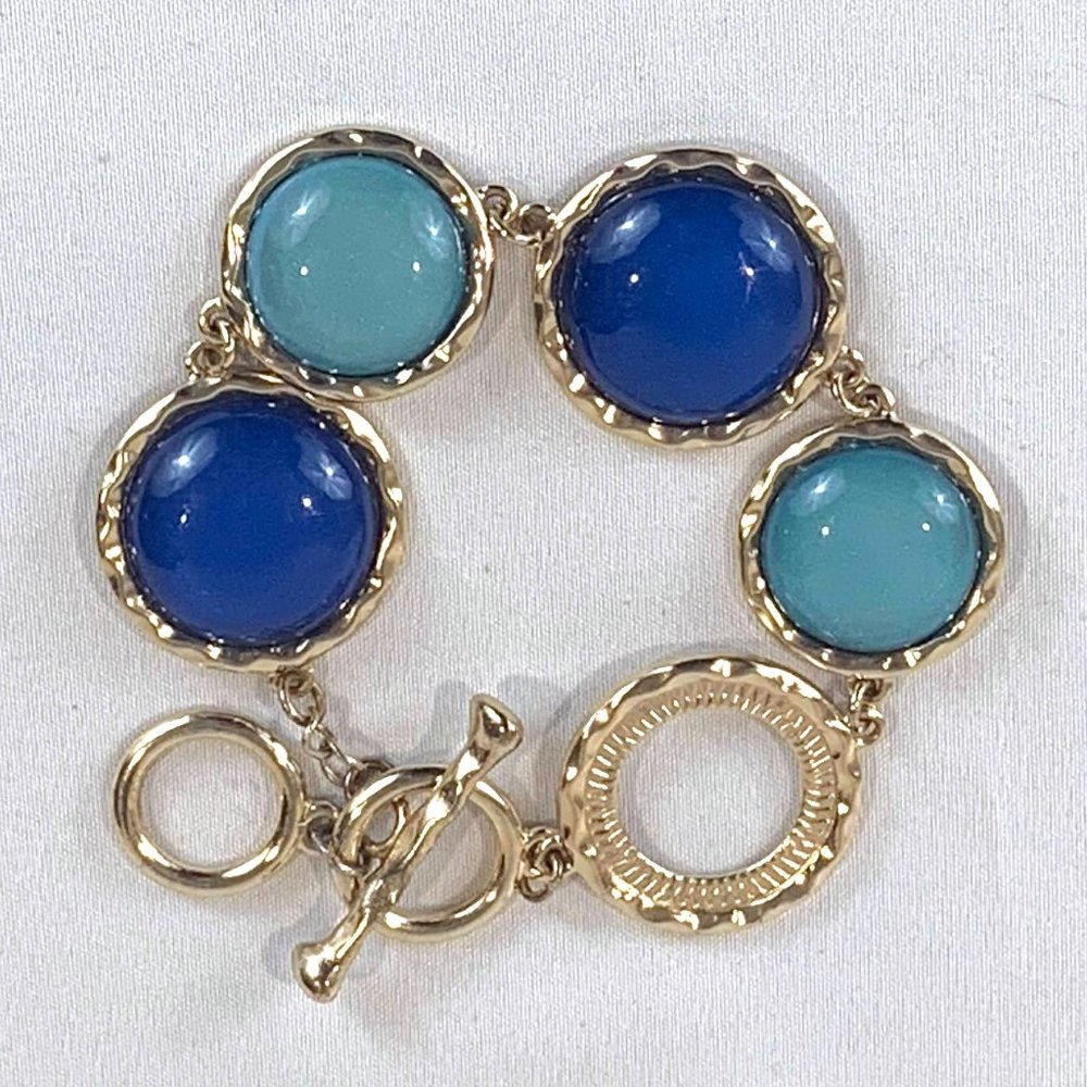 ❤️ Gold and Blue Chunky Toggle Bracelet